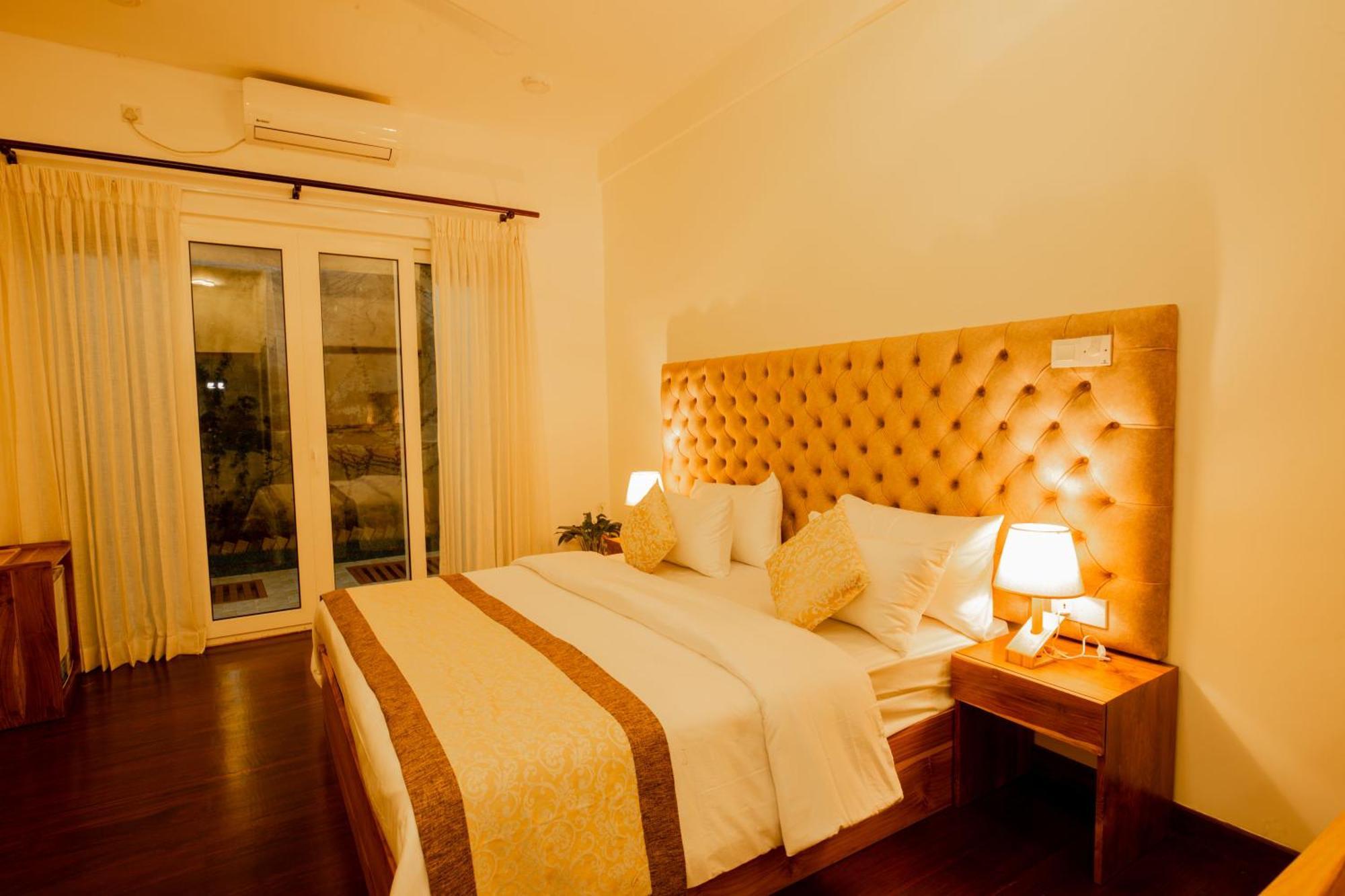 Manthra Leisure Hotel Kandy Bagian luar foto